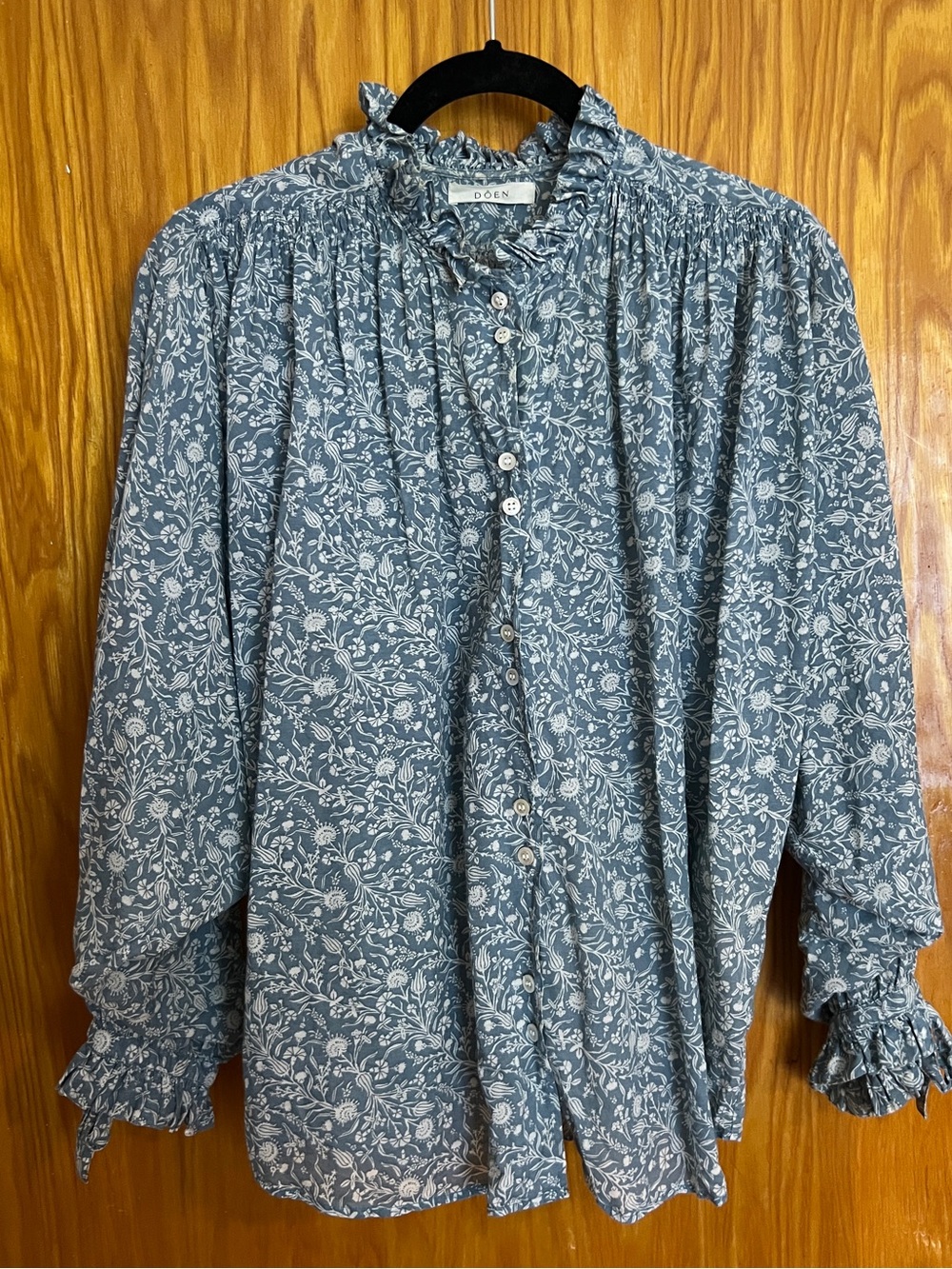 Doen Rose Top in Blue